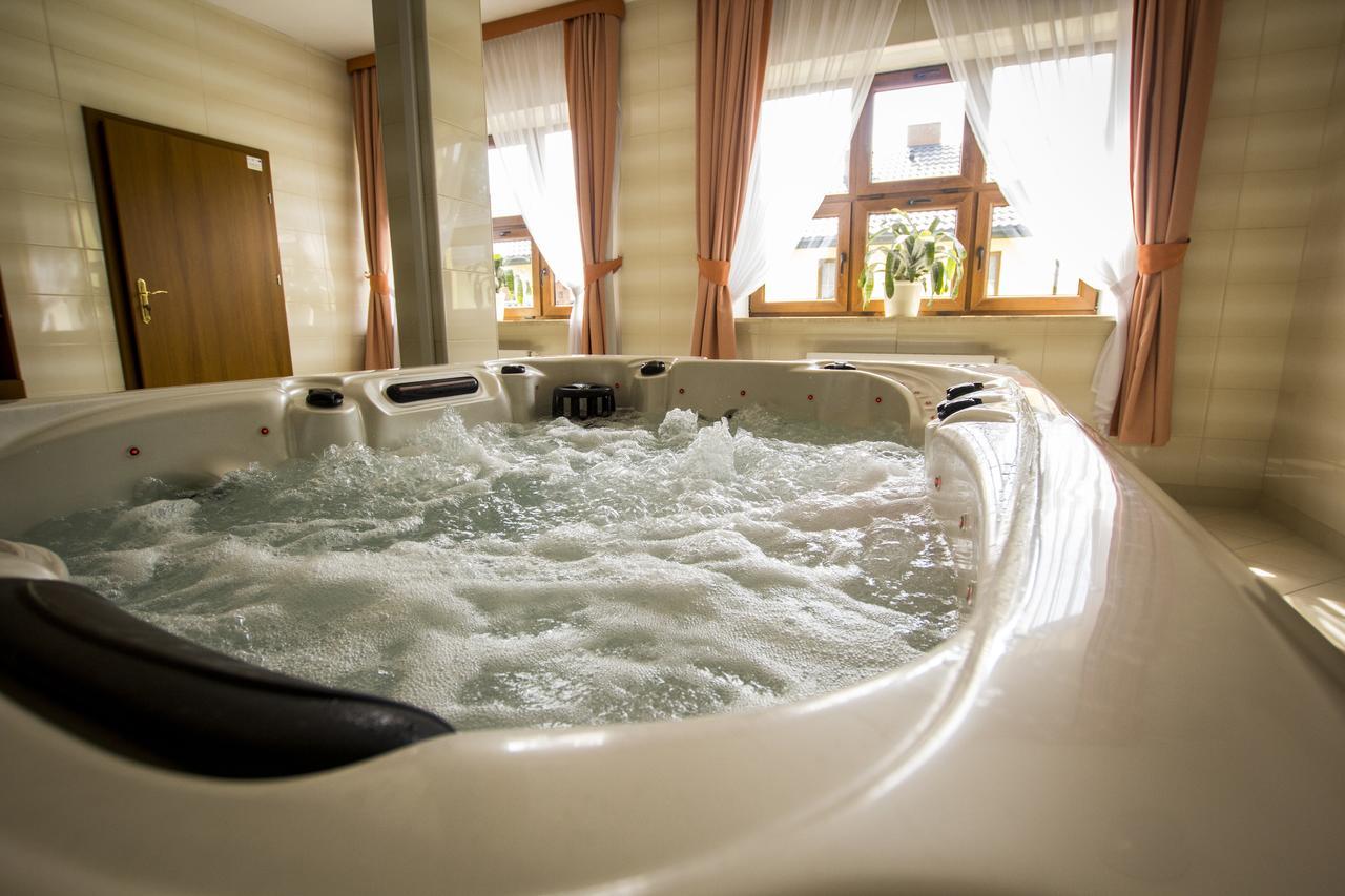 Rakow  Hotel Chancza Spa & Restauracja מראה חיצוני תמונה